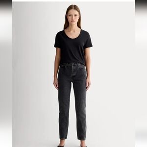 Everlane The ’90s Cheeky Jean – Washed Black